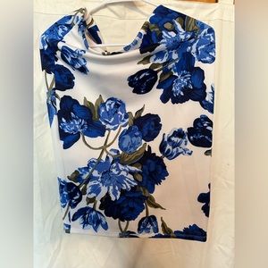 NWT Blue floral pencil skirt